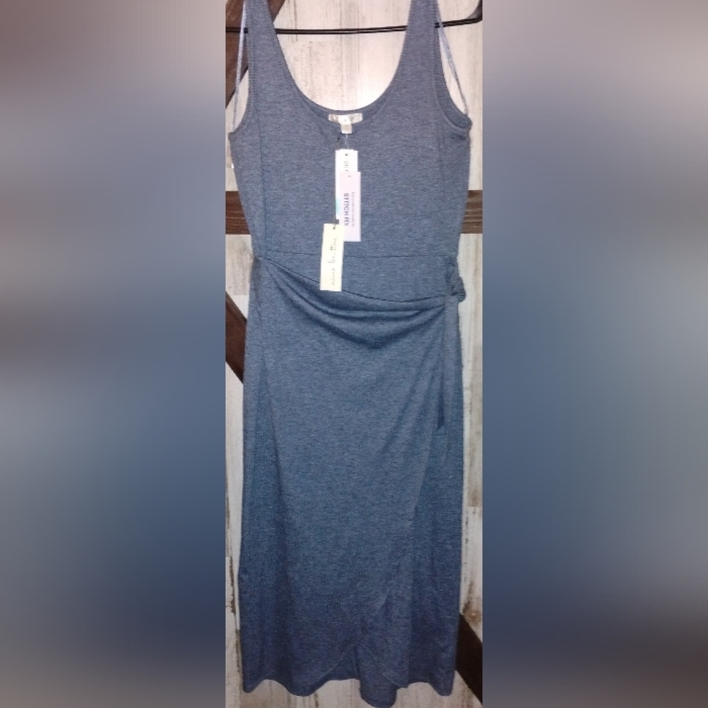 Nine Britton Gray Sleeveless Maxi Dress